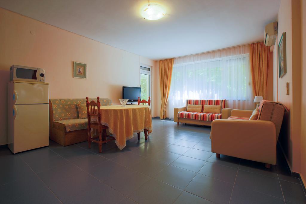 Apartment Byala Kashta Ravda Bagian luar foto